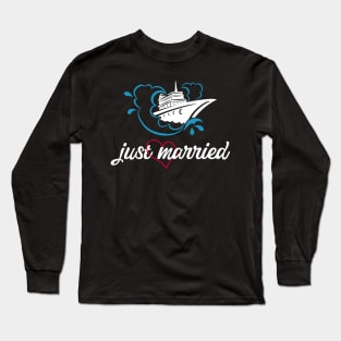 Just married Cruise Ship Honeymoon Couple Matching Gift Long Sleeve T-Shirt